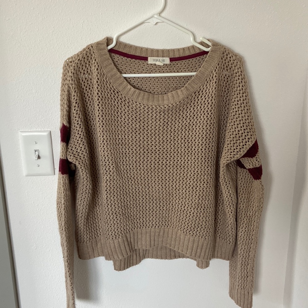 Tan knitted sweater with stripped sleeves